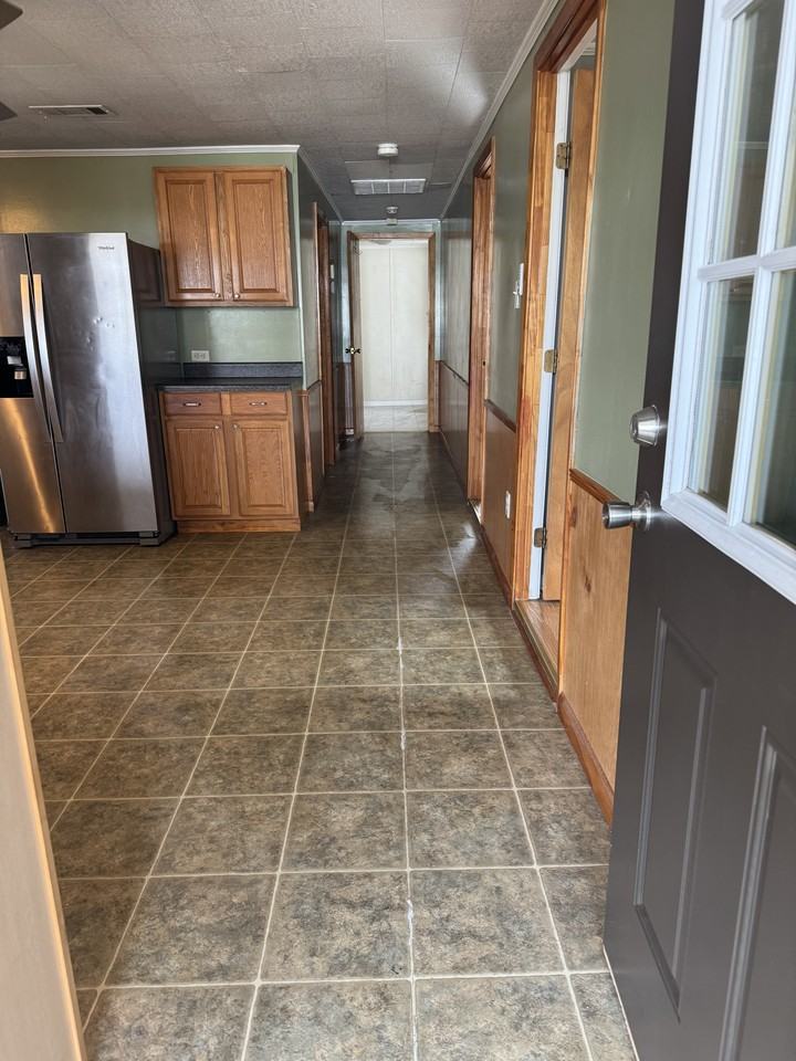 133 Gladys St #NA - Photo 4 of 13