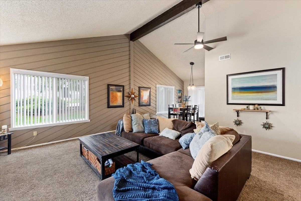 833 N Beachwood St #NA - Photo 5 of 20