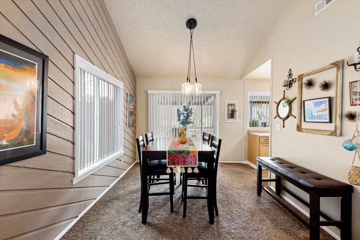 833 N Beachwood St #NA - Photo 6 of 20