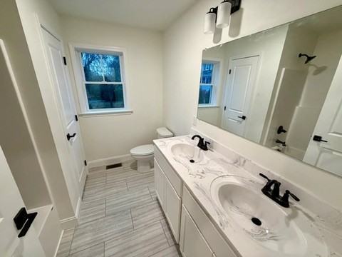105 Oak St #107 - Photo 6 of 12