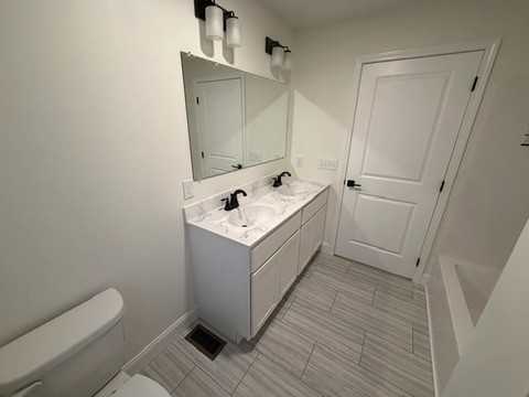 105 Oak St #107 - Photo 7 of 12