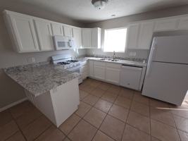 featured image of 645 W 1225 N #645