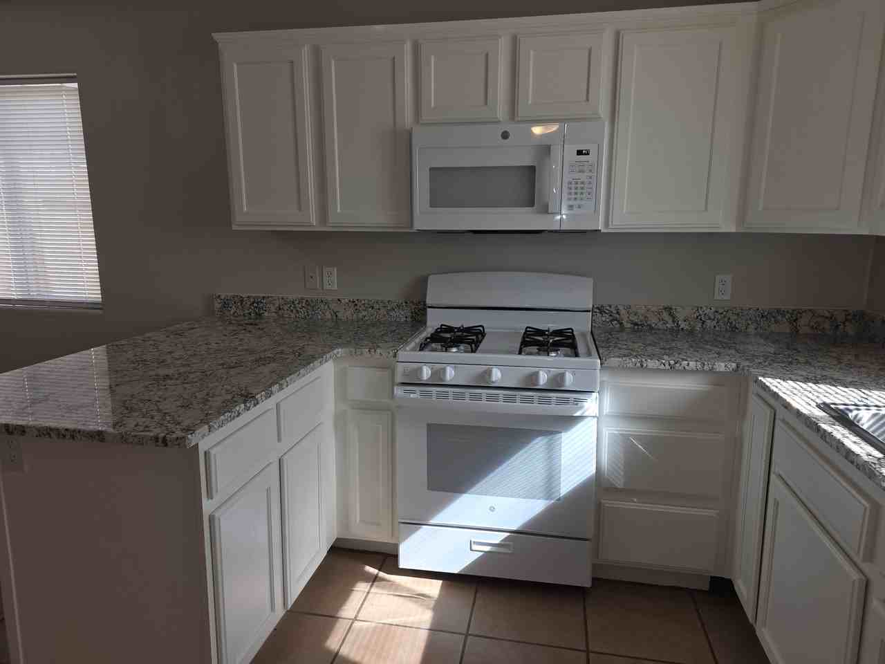 645 W 1225 N #645 - Photo 4 of 33