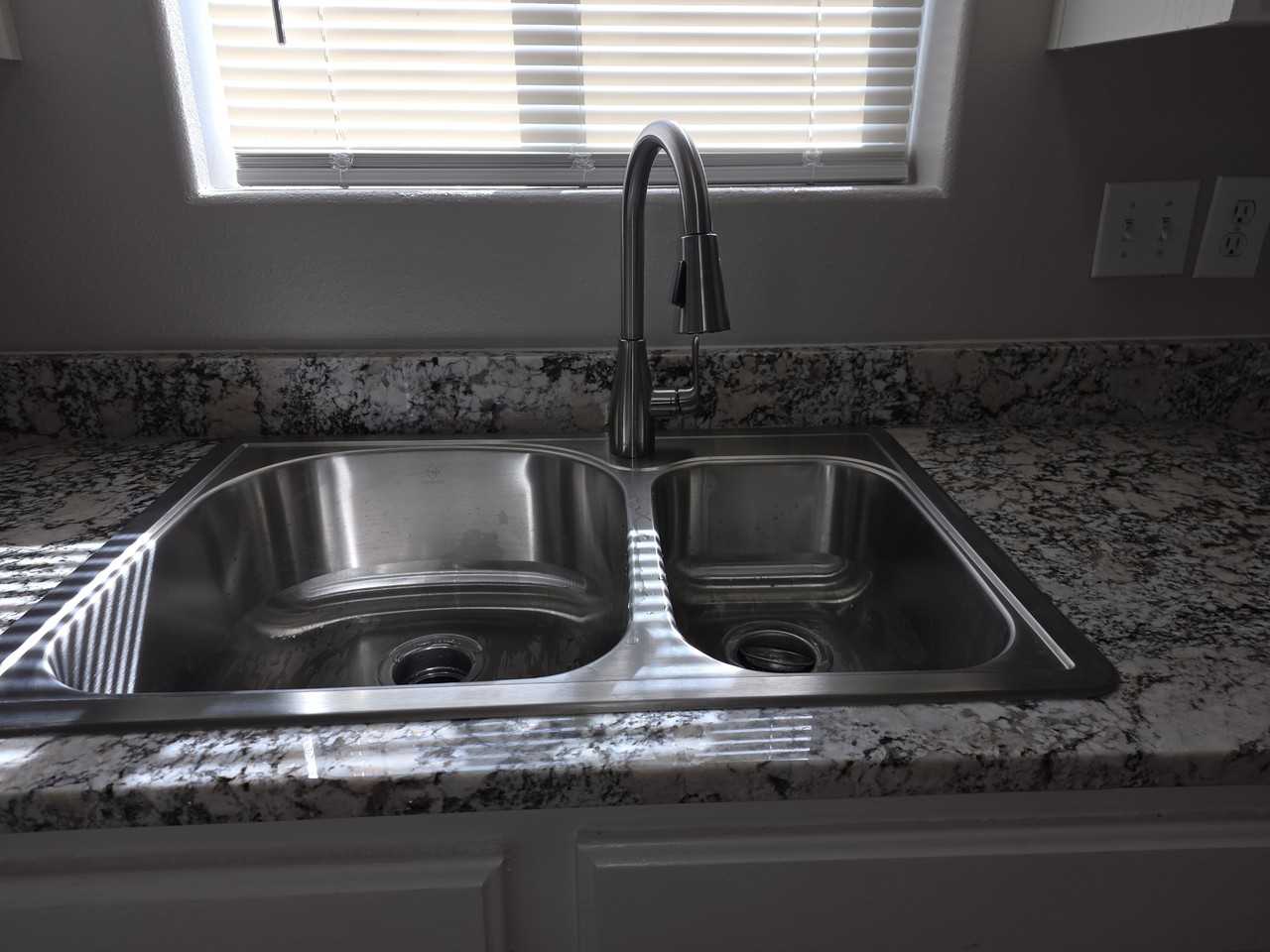 645 W 1225 N #645 - Photo 5 of 33