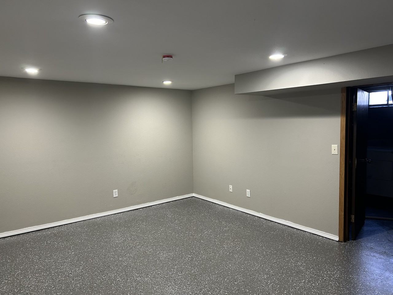 3723 Hillcrest Rd - Photo 6 of 9