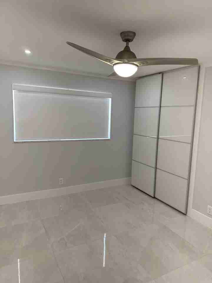 308 Golfview Rd #306 - Photo 2 of 18