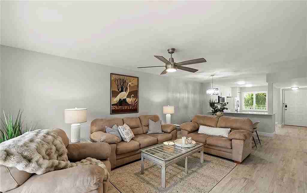 3071 Sandpiper Bay Cir #205 - Photo 5 of 11