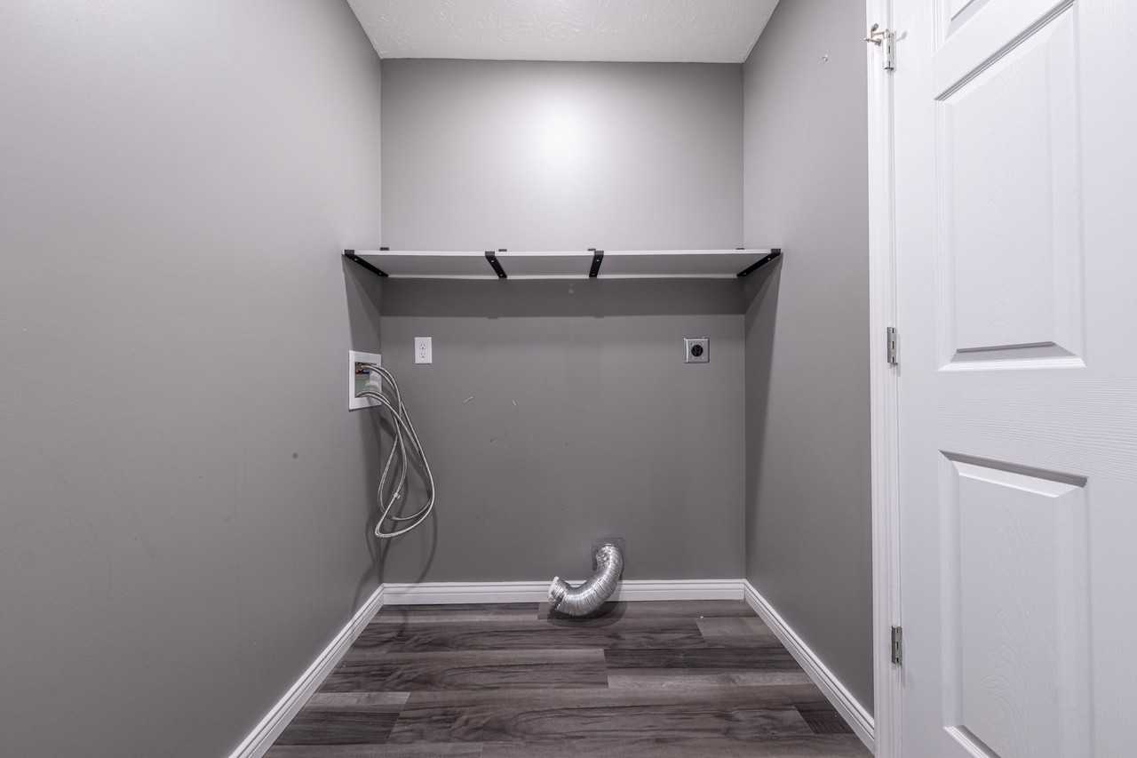 256 Palmetto Loop #256 - Photo 6 of 20