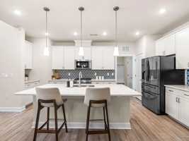 featured image of 718 Toulouse Ct