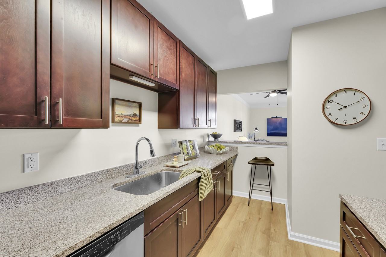 233 N Main St #405 - Photo 5 of 13