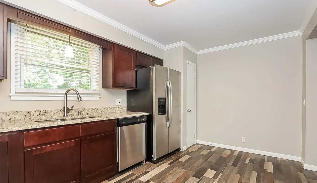 109 Pebble Creek Dr #NA - Photo 5 of 14