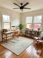 featured image of 3952 Commonwealth St