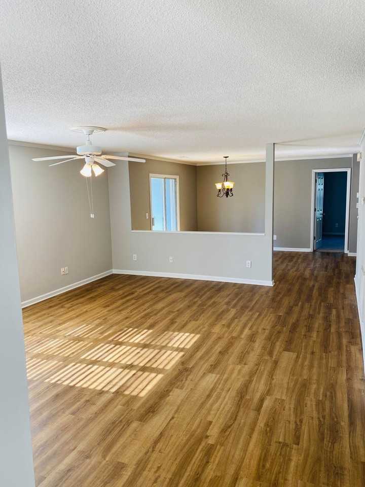 3306 Mulberry Ln #A - Photo 3 of 12