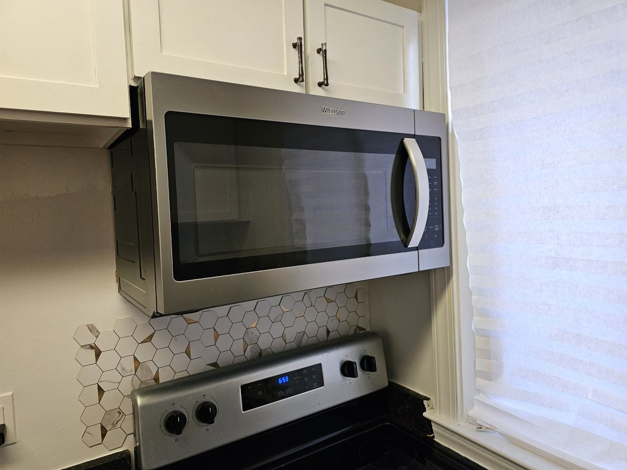 Barnaby St Se #1stROOM - Photo 3 of 9