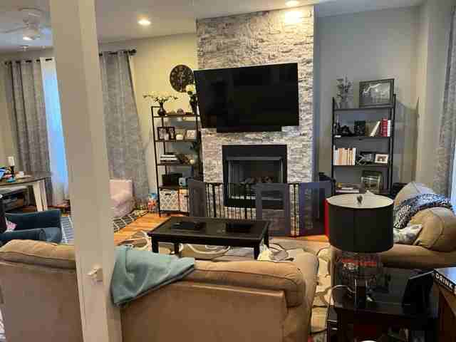 1918 W Berenice Ave #2 - Photo 7 of 30