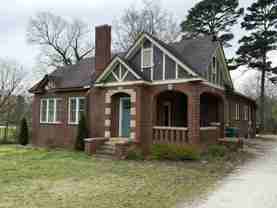 817 N Salisbury Gq Ave - Photo 1 of 1