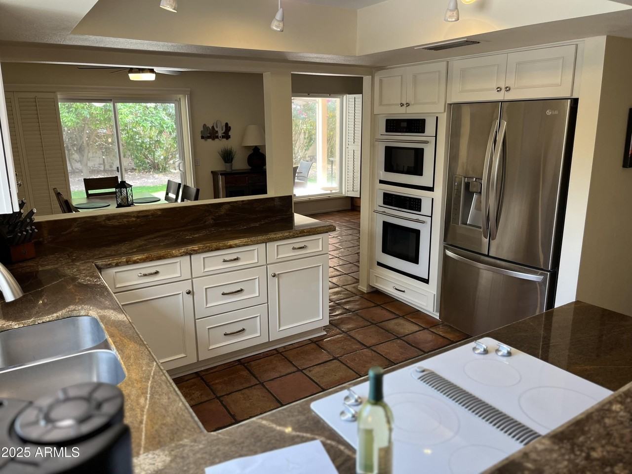 26011 S Lancewood Ct - Photo 3 of 23