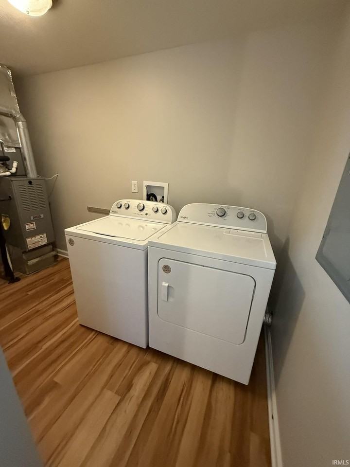 1014 N Orris Dr - Photo 7 of 19