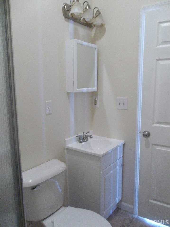 517 S Rogers St #2 - Photo 5 of 9