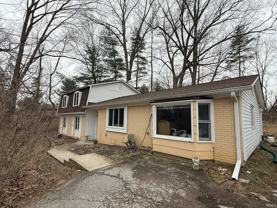 1310 E Prairie Dr - Photo 1 of 1