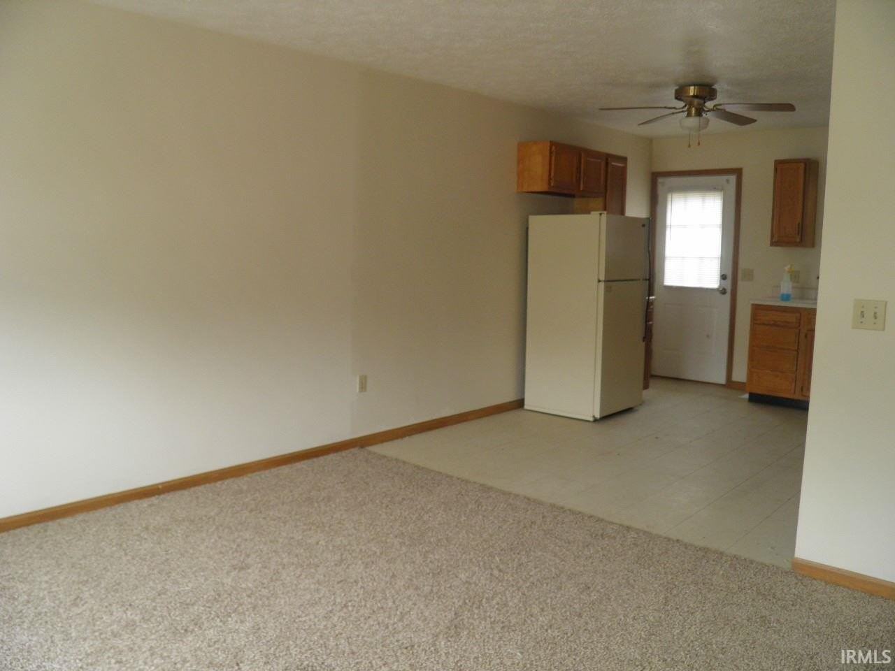 5217 N raubs Lane - Photo 2 of 9