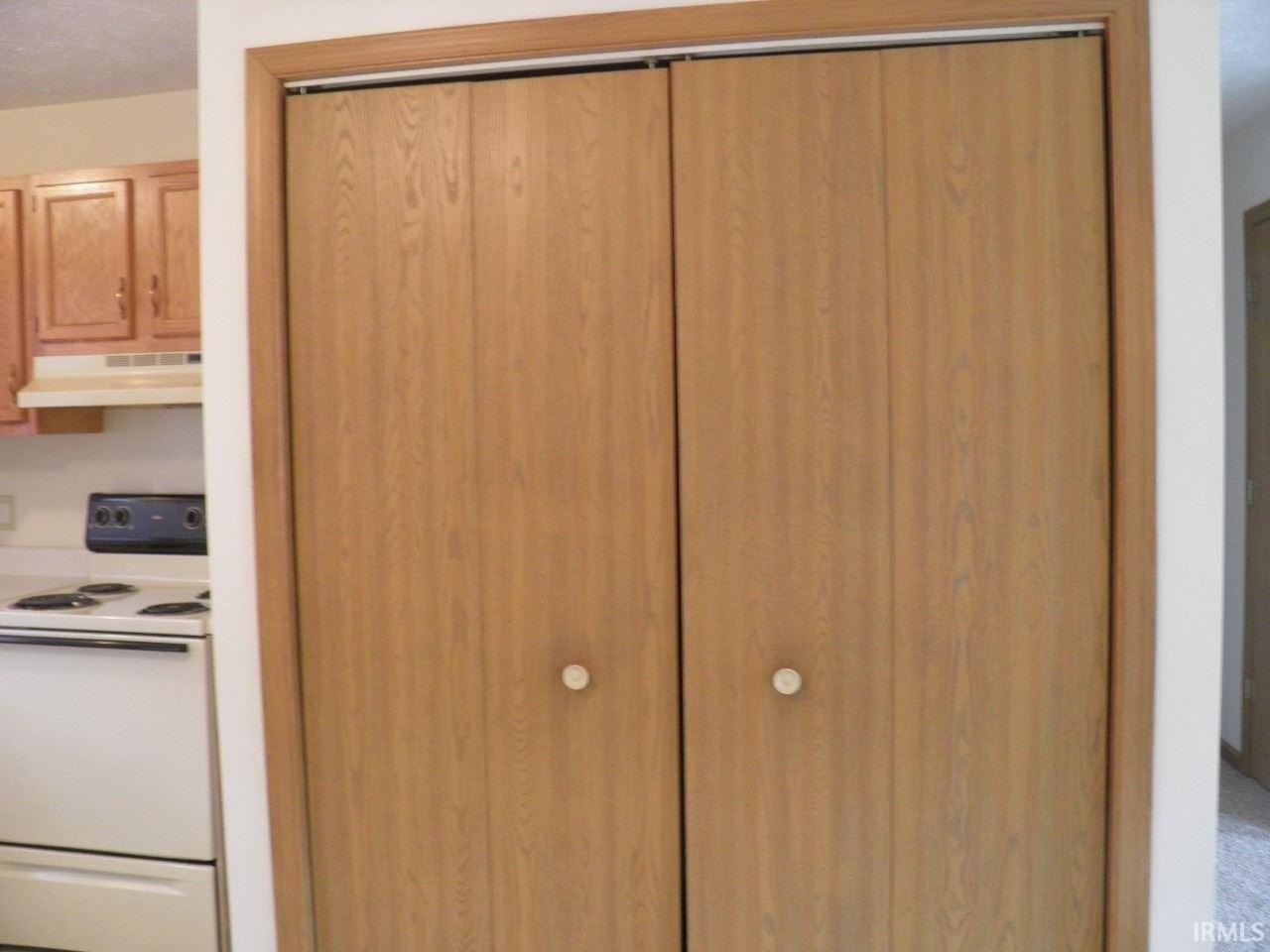 5217 N raubs Lane - Photo 4 of 9