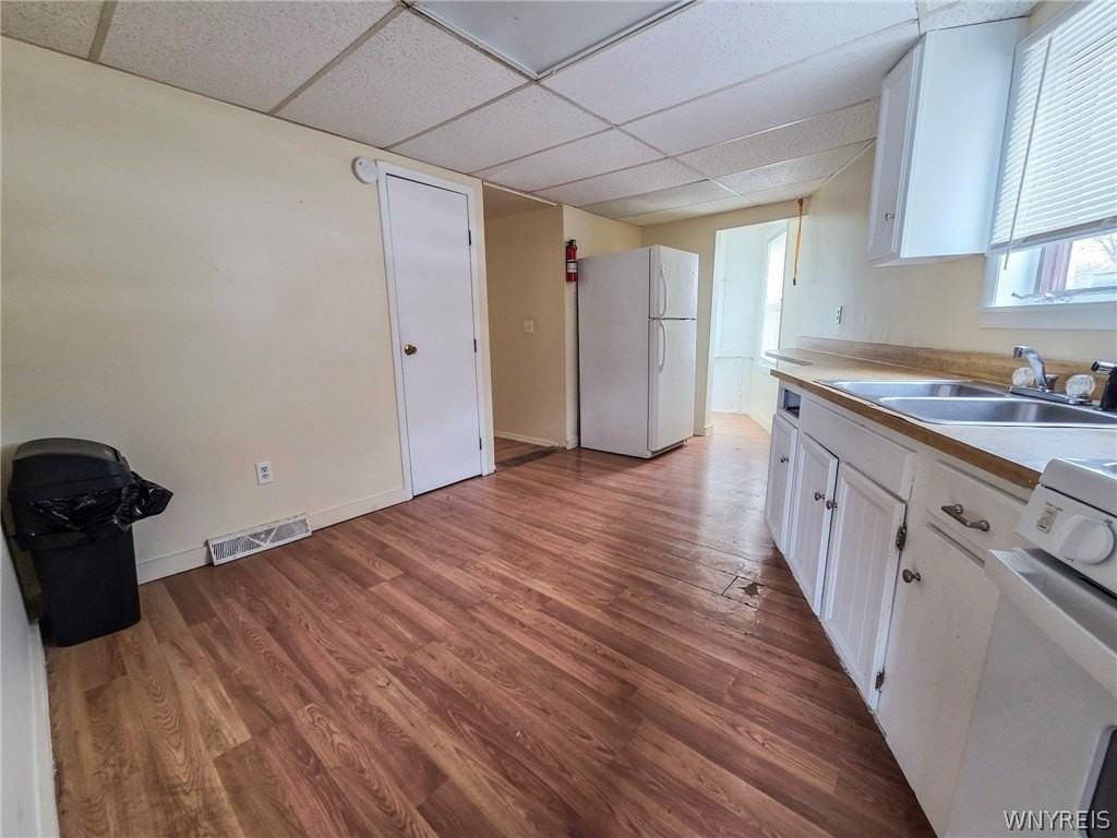 38 N Main St - Photo 2 of 13