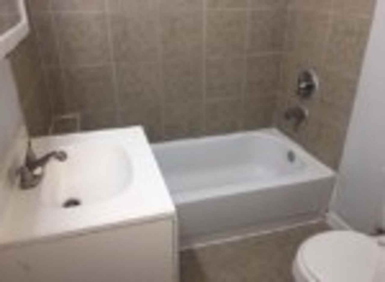 721 S 52nd St - Photo 7 of 10