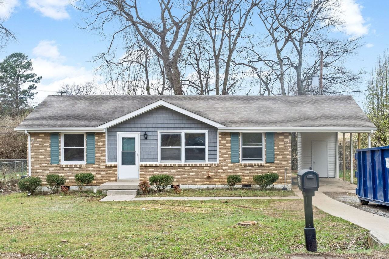 786 Hayden Dr - Photo 2 of 31
