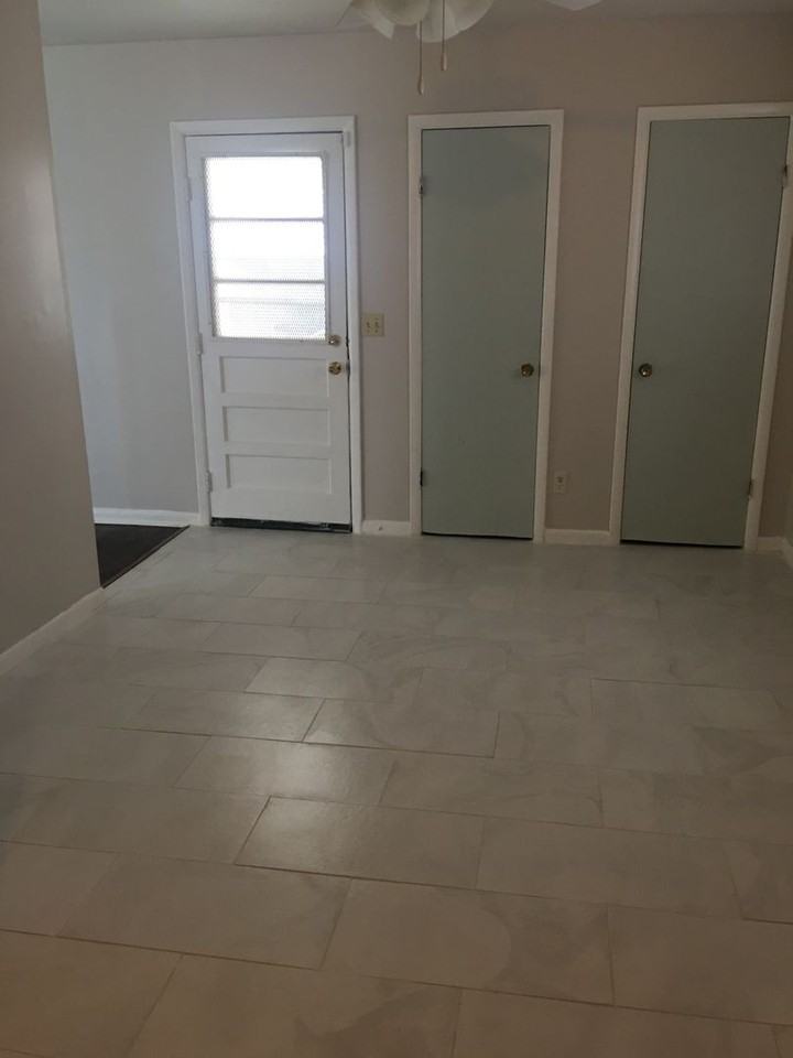 1167 Staunton Dr - Photo 5 of 10