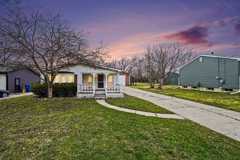 918 Moore St - Photo 1 of 1