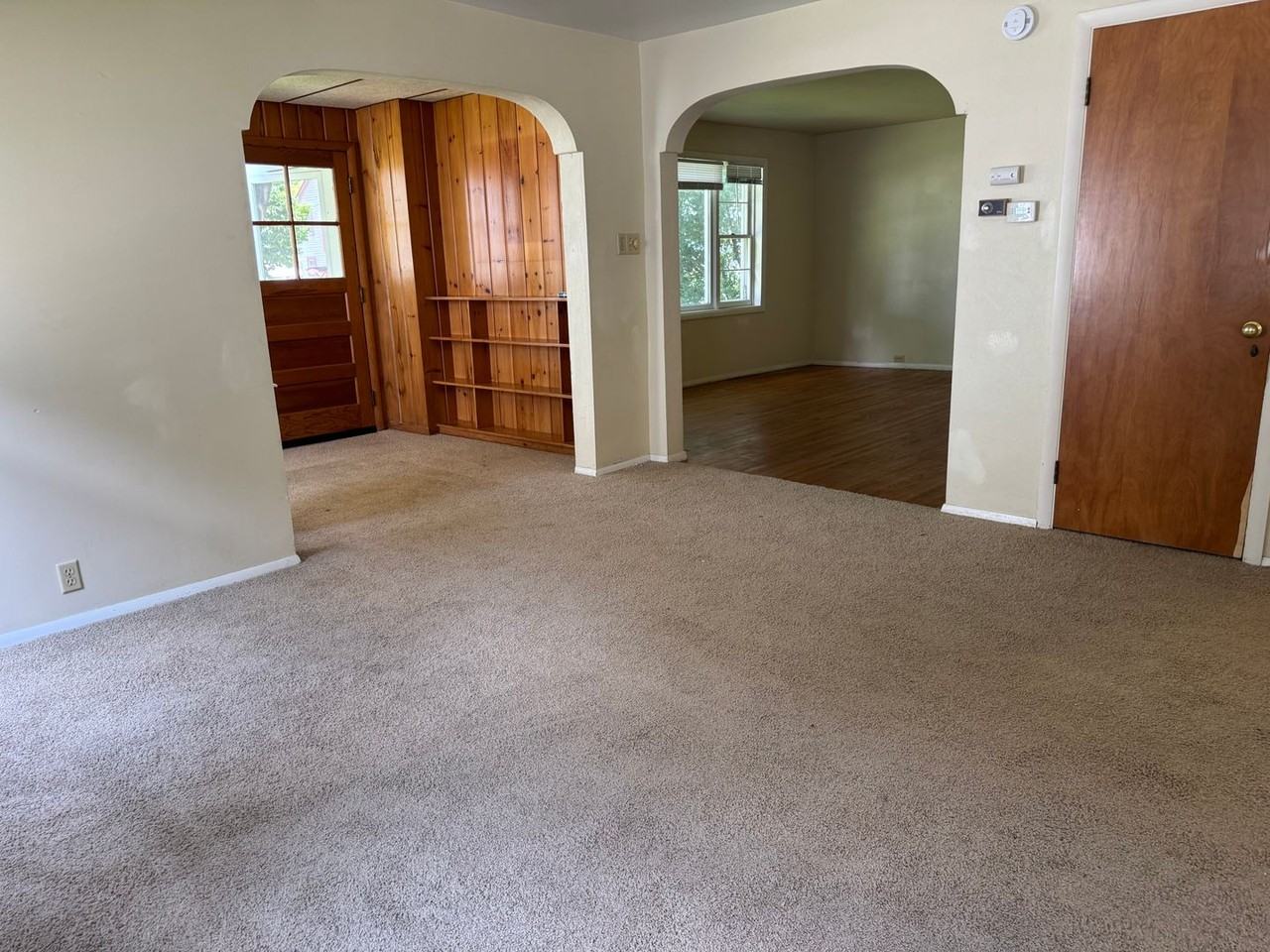 721 W Olin Ave - Photo 4 of 28