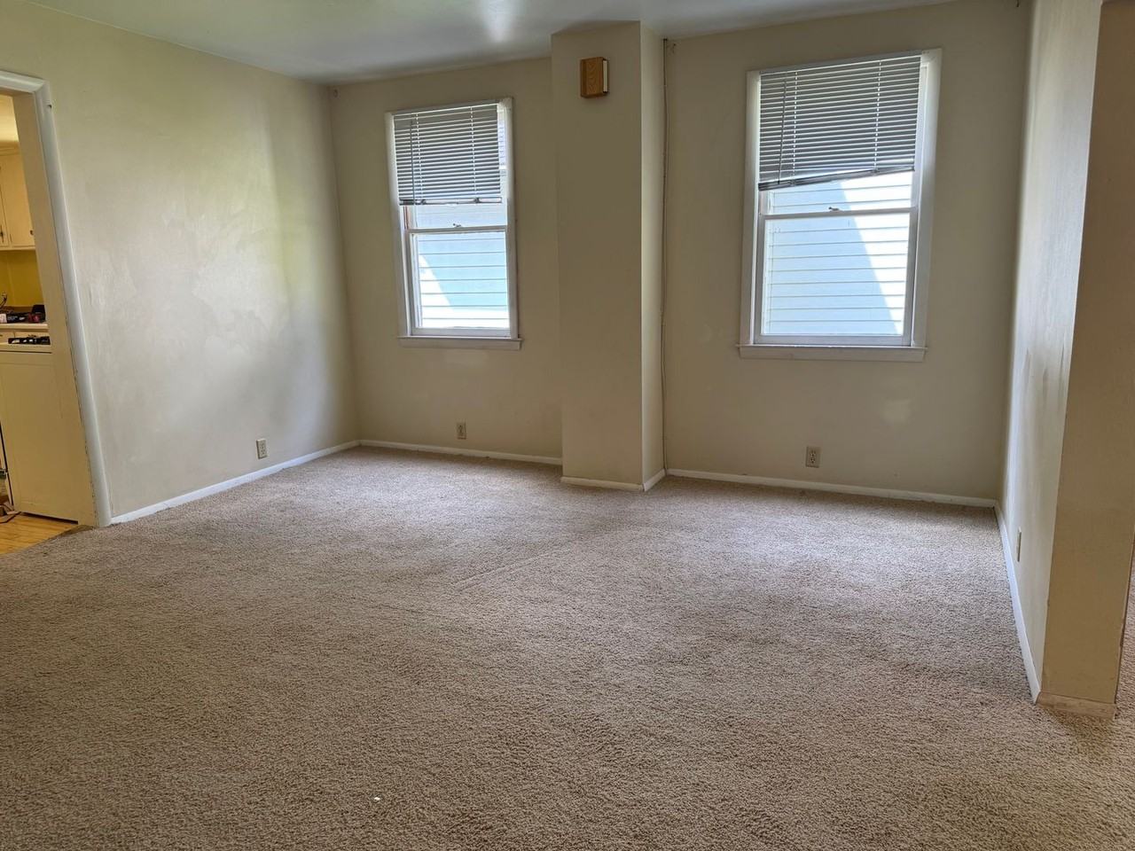 721 W Olin Ave - Photo 5 of 28