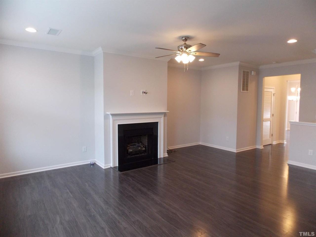 592 Grand Central Sta - Photo 3 of 30
