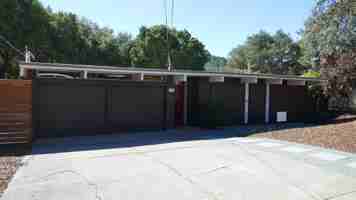 featured image of 823 Greenberry Ln