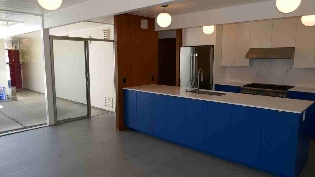 823 Greenberry Ln - Photo 6 of 26