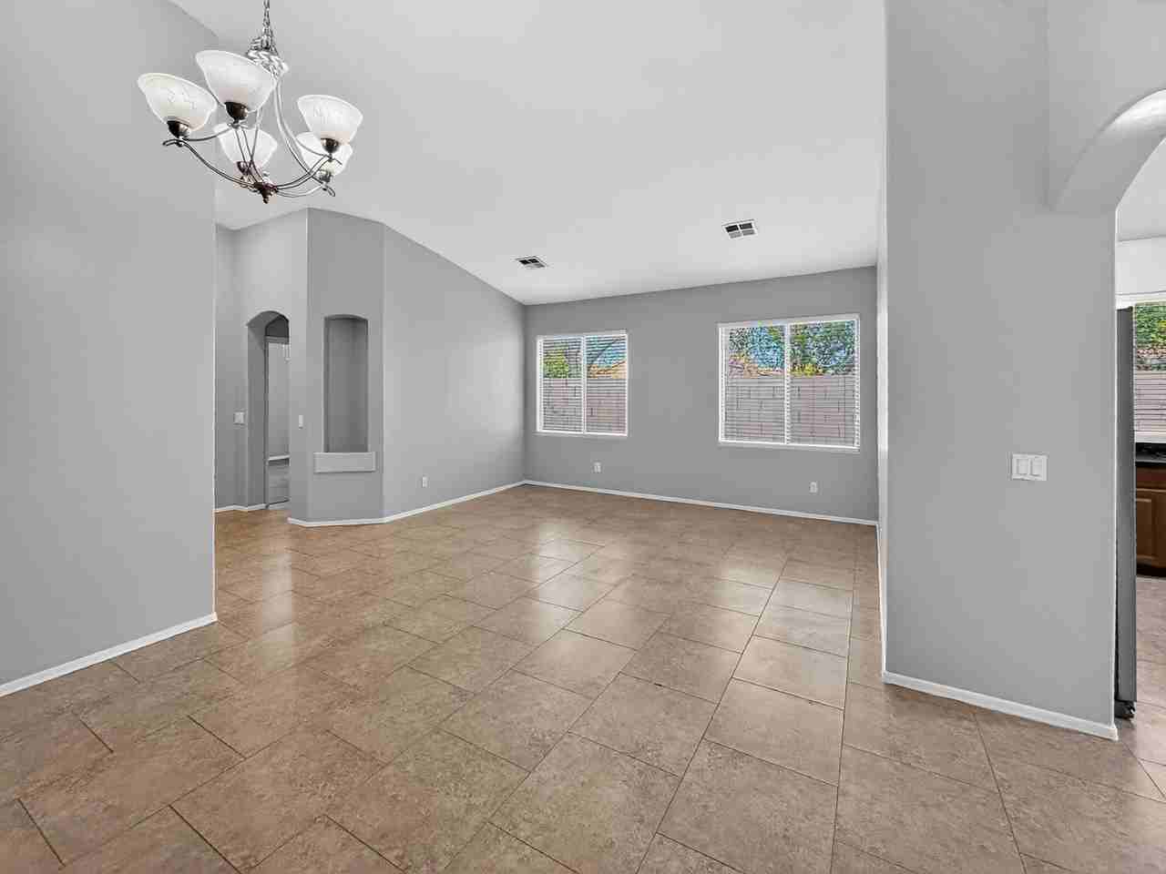 1451 E Clark Dr - Photo 7 of 43