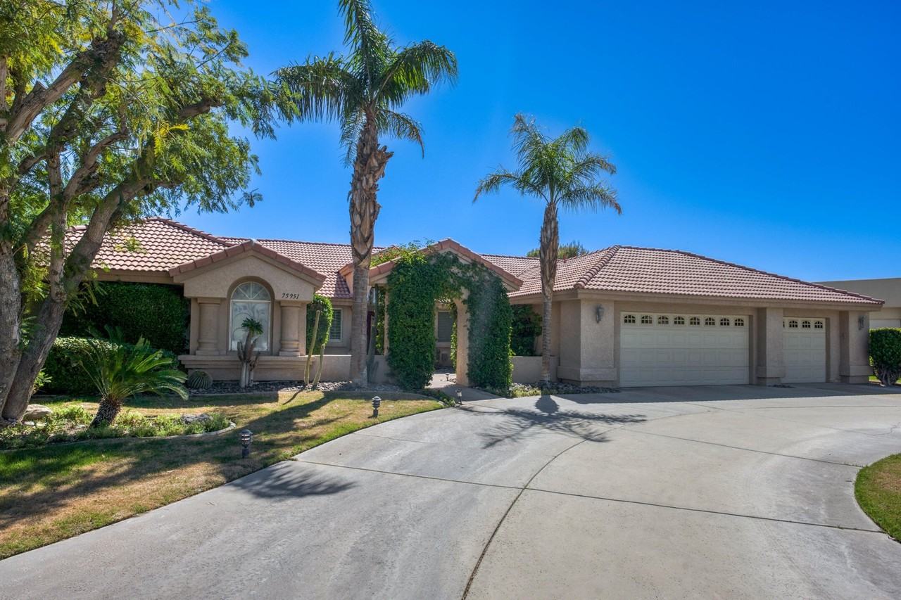 75951 Kimberly Ln - Photo 3 of 36