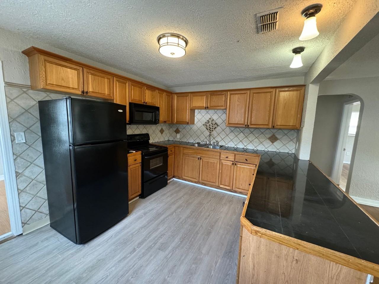 6295 3rd Ave S - Photo 7 of 39