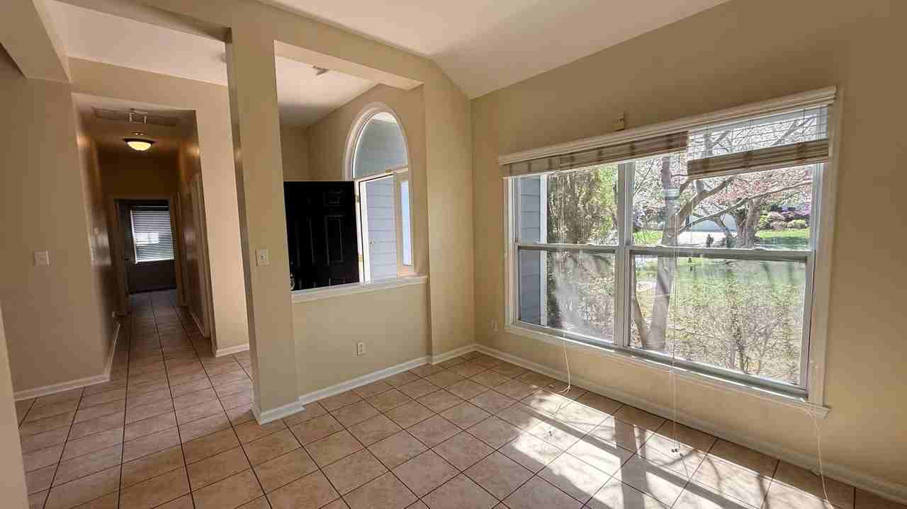 8624 Castlebay Dr - Photo 5 of 23