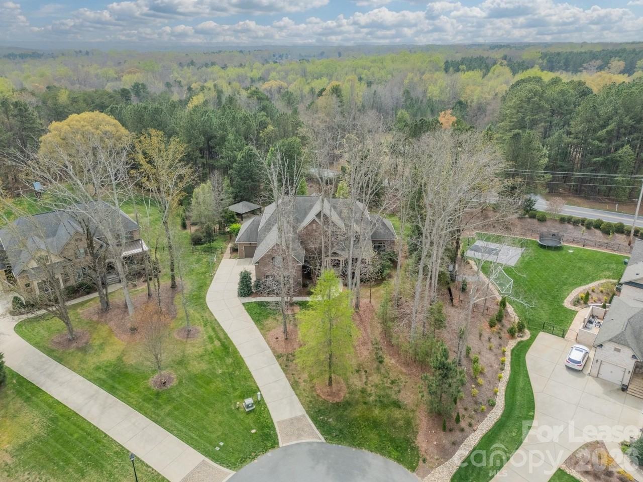 208 Pumpkin Seed Ct - Photo 2 of 37