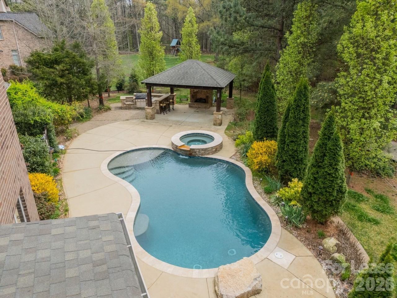 208 Pumpkin Seed Ct - Photo 6 of 37