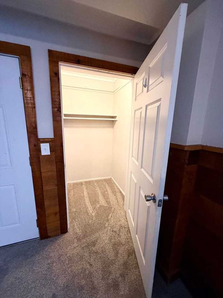 4 Cortland St - Photo 2 of 11