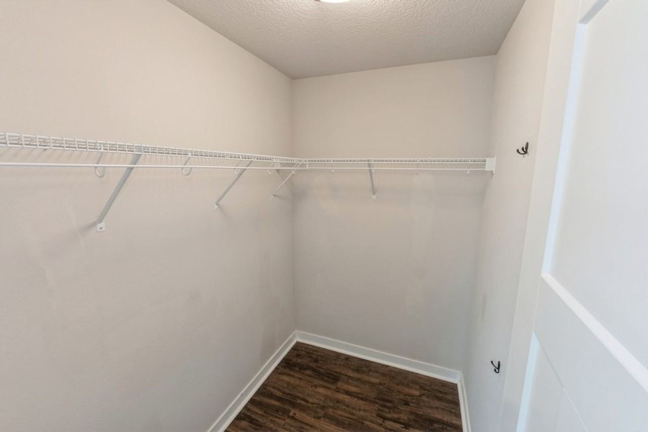 16619 Oakwood Dr - Photo 7 of 16