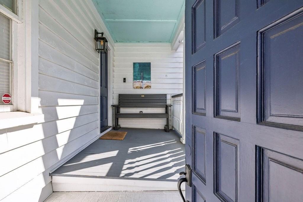 381 Sumter St - Photo 5 of 29