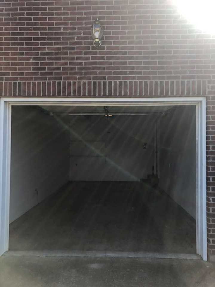 Ashberry Dr - Photo 2 of 13