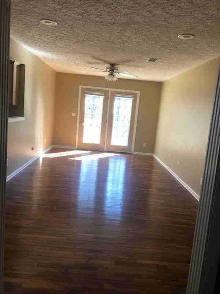 Ashberry Dr - Photo 3 of 13