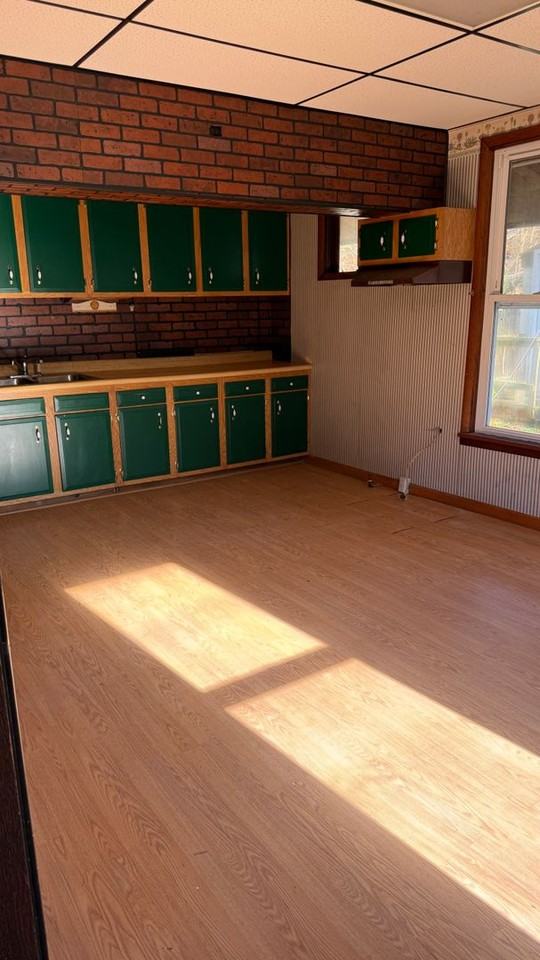 417 Spruce St - Photo 3 of 6