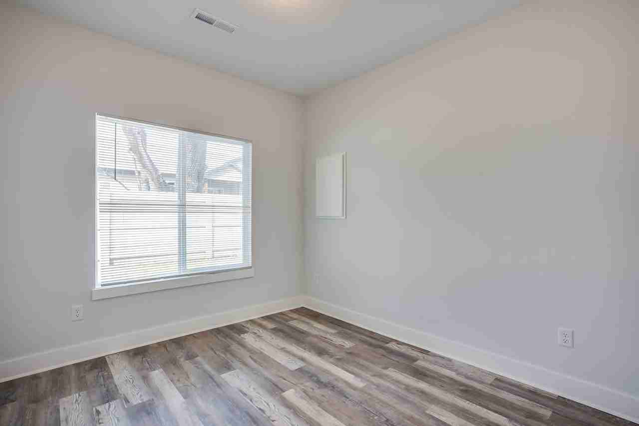 4514 N Froli St - Photo 7 of 13