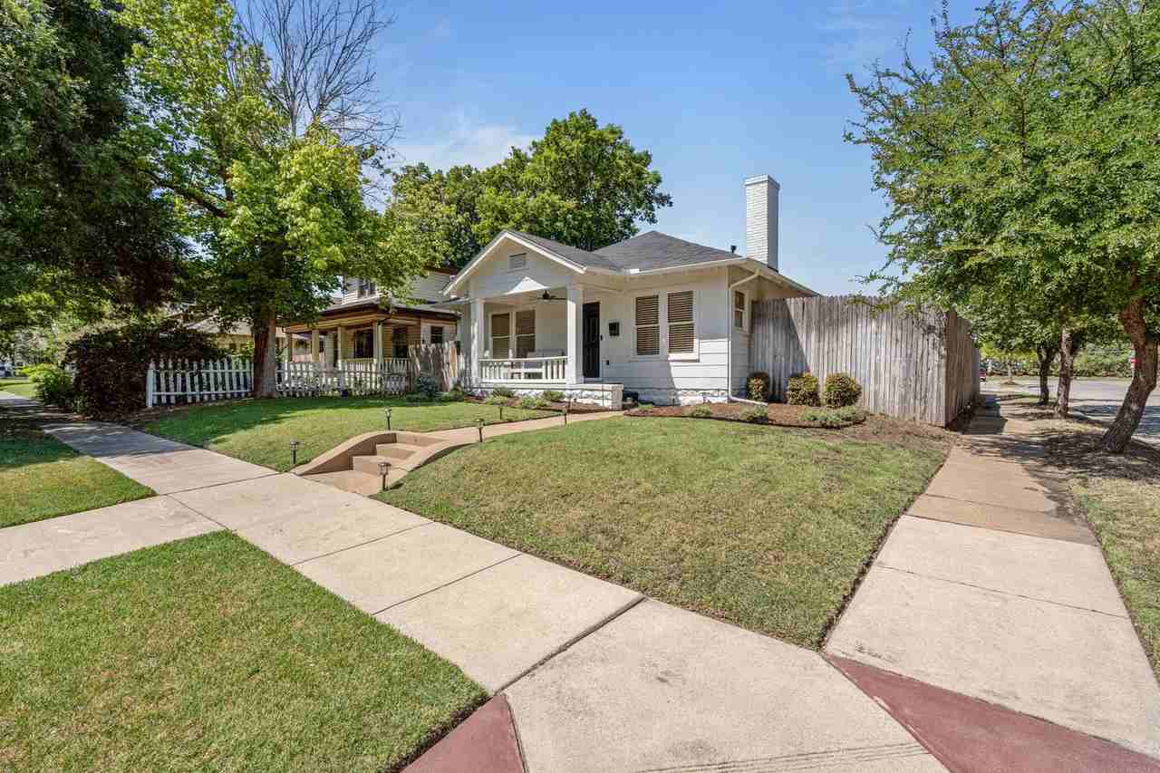 2200 Hurley Ave - Photo 2 of 27